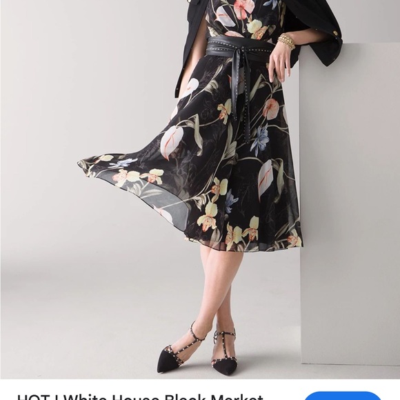 White House Black Market Dresses & Skirts - White House Black Market Floral Print Midi Dress
